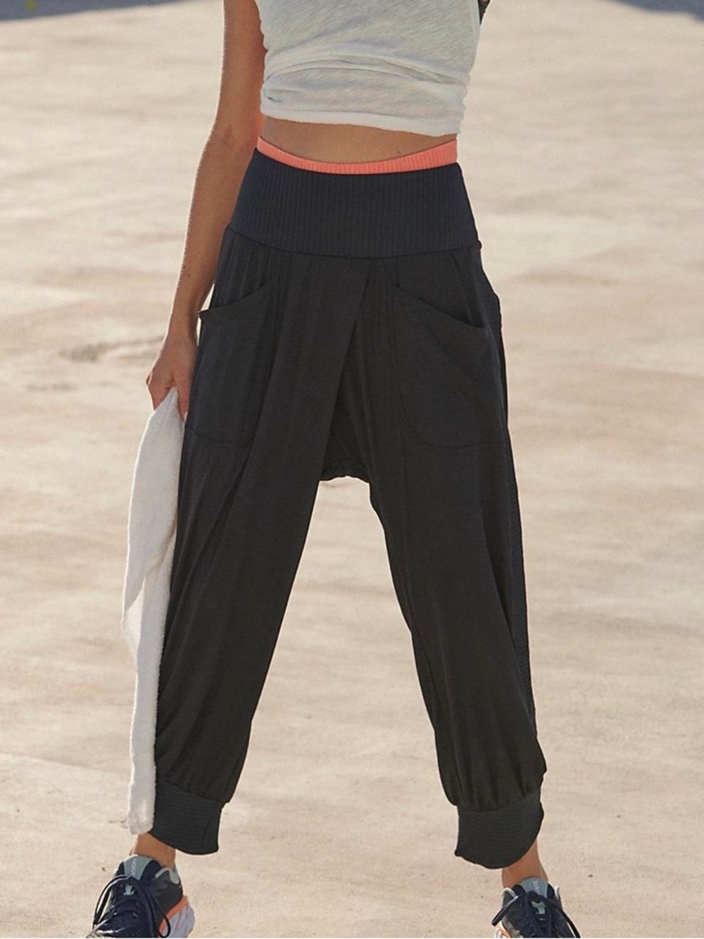 Free People Smock Jams Black Jogger Harem Pant size L